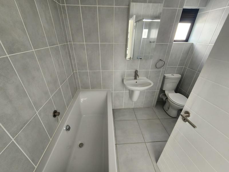To Let 1 Bedroom Property for Rent in Mooikloof Gauteng