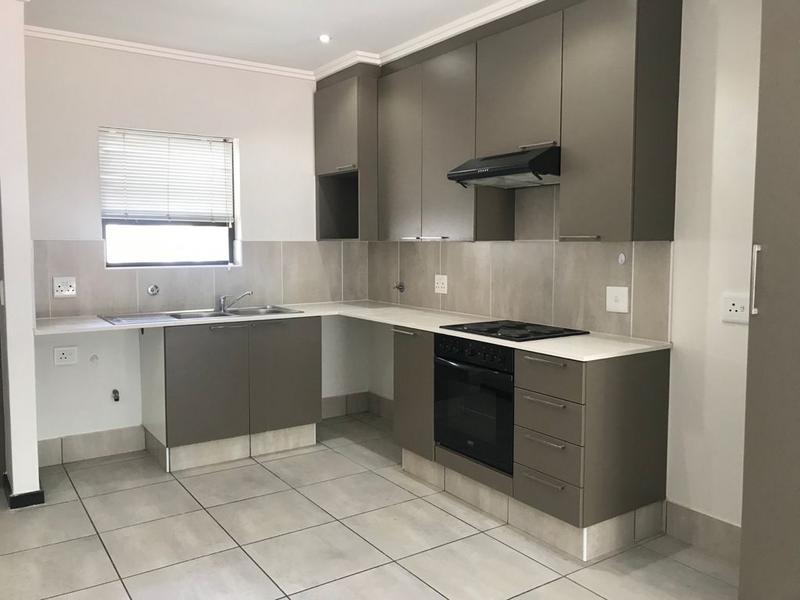 1 Bedroom Property for Sale in Sunninghill Gauteng