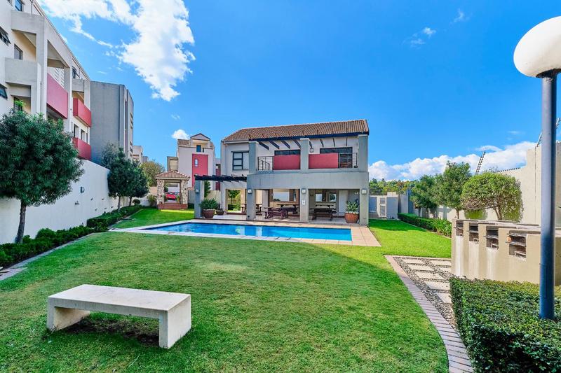 1 Bedroom Property for Sale in Sunninghill Gauteng