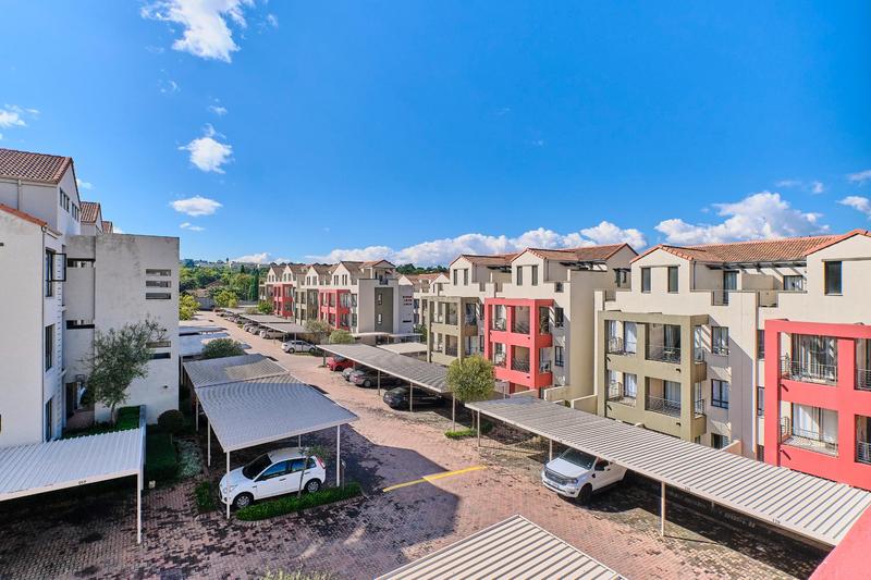 1 Bedroom Property for Sale in Sunninghill Gauteng