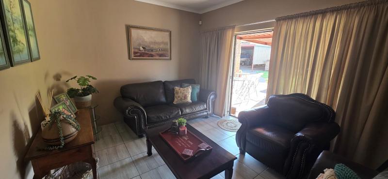5 Bedroom Property for Sale in Vanderbijlpark SE 4 Gauteng