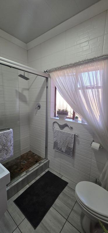 5 Bedroom Property for Sale in Vanderbijlpark SE 4 Gauteng