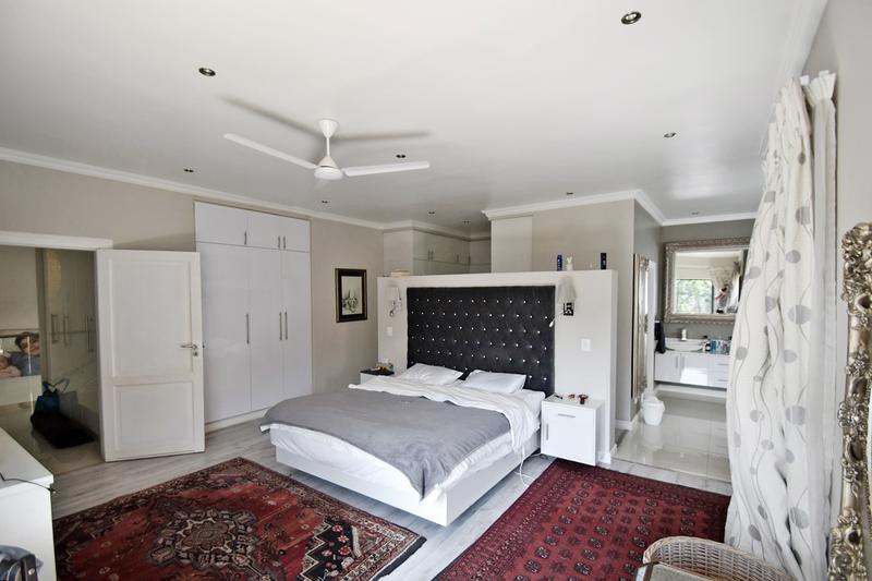 5 Bedroom Property for Sale in Morningside Gauteng