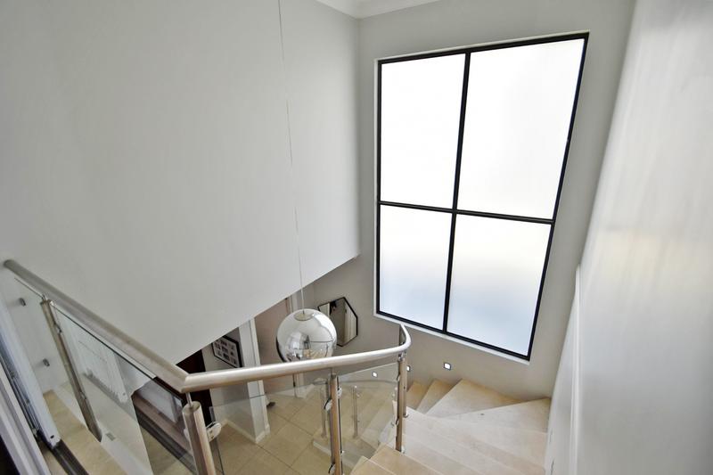 3 Bedroom Property for Sale in Sandown Gauteng