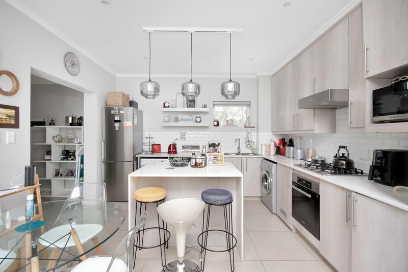 2 Bedroom Property for Sale in Morningside Gauteng
