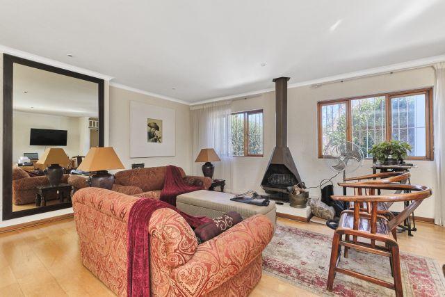 4 Bedroom Property for Sale in Sunninghill Gauteng