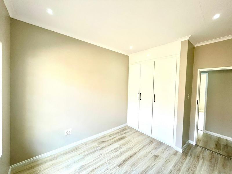 To Let 3 Bedroom Property for Rent in Eldoglen Gauteng