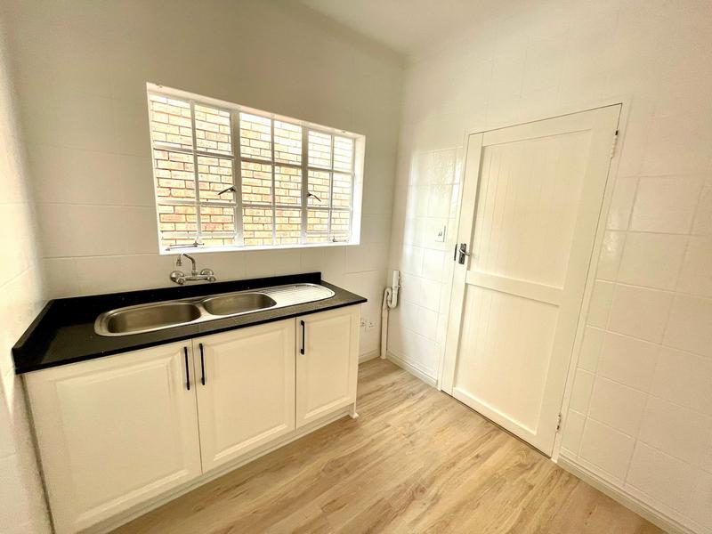 To Let 3 Bedroom Property for Rent in Eldoglen Gauteng