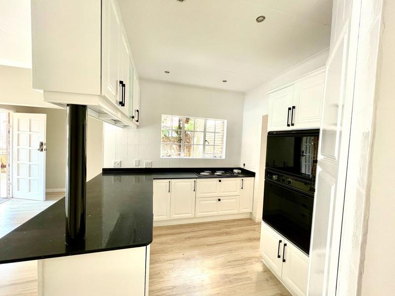 To Let 3 Bedroom Property for Rent in Eldoglen Gauteng