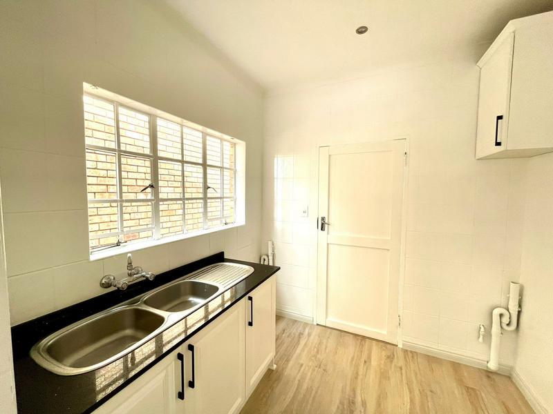 To Let 3 Bedroom Property for Rent in Eldoglen Gauteng