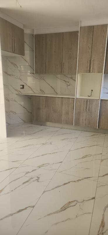 To Let 5 Bedroom Property for Rent in Eldopark Gauteng