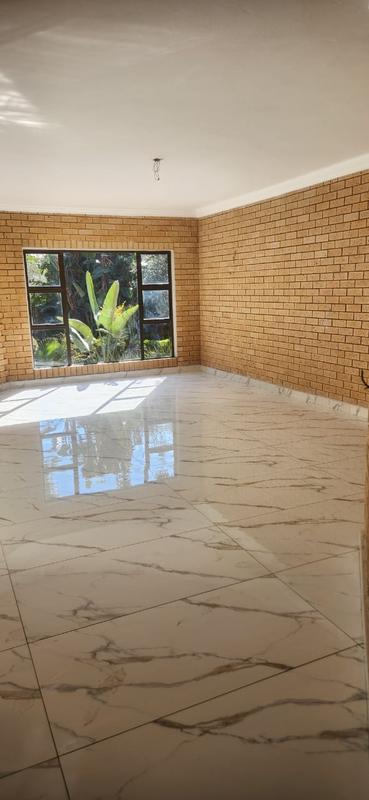 To Let 5 Bedroom Property for Rent in Eldopark Gauteng