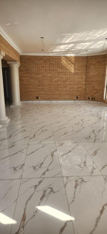 To Let 5 Bedroom Property for Rent in Eldopark Gauteng