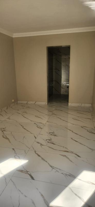 To Let 5 Bedroom Property for Rent in Eldopark Gauteng