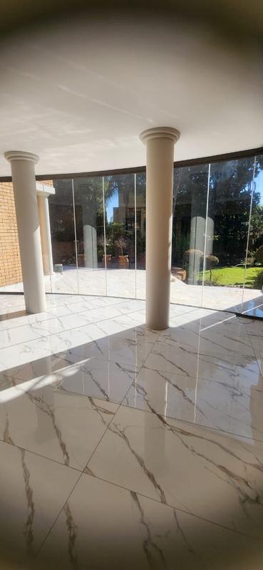 To Let 5 Bedroom Property for Rent in Eldopark Gauteng