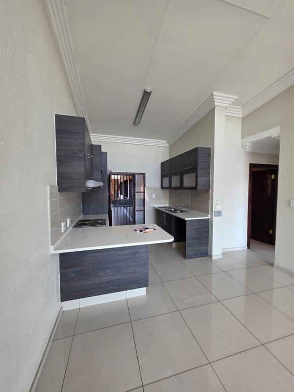 3 Bedroom Property for Sale in Eveleigh Gauteng