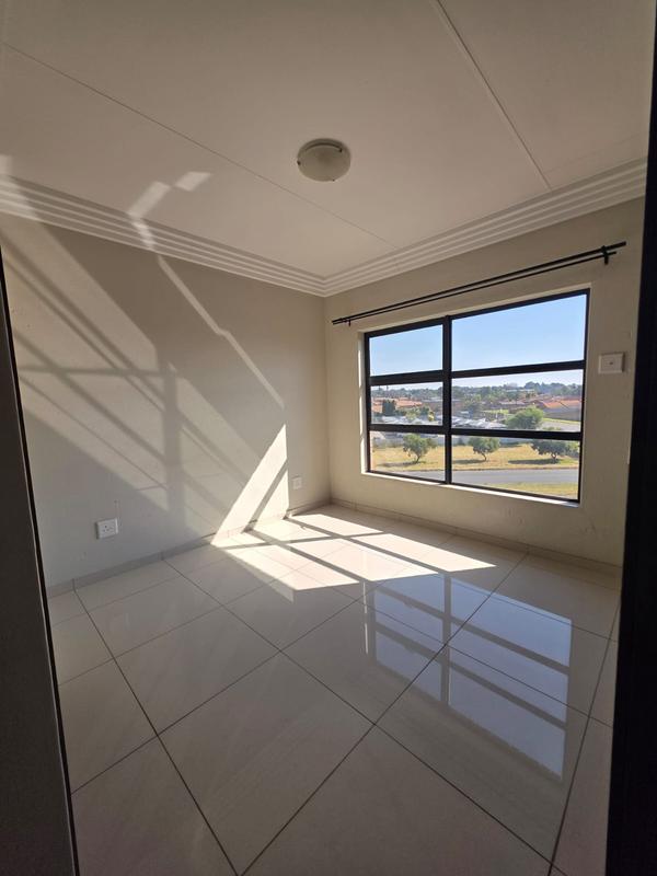 3 Bedroom Property for Sale in Eveleigh Gauteng