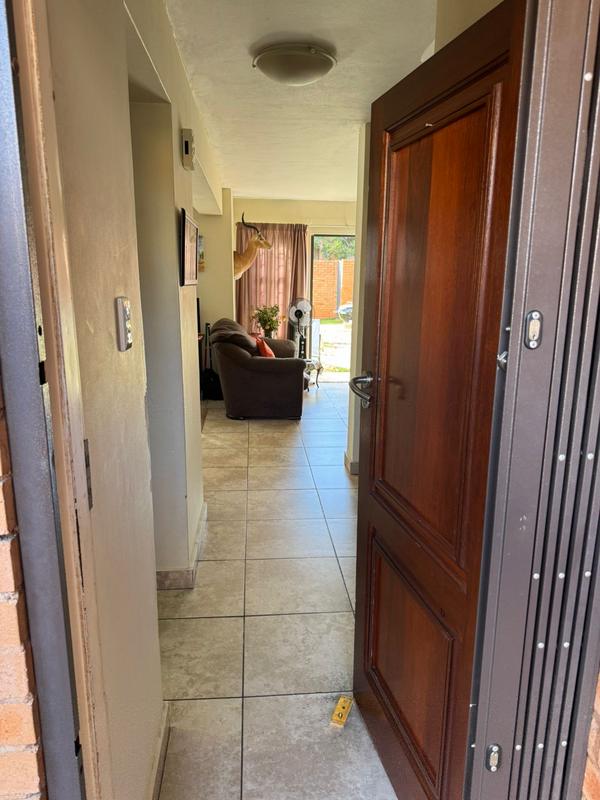 To Let 3 Bedroom Property for Rent in Die Wilgers Gauteng