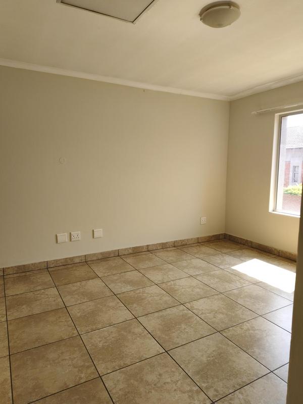 To Let 3 Bedroom Property for Rent in Die Wilgers Gauteng