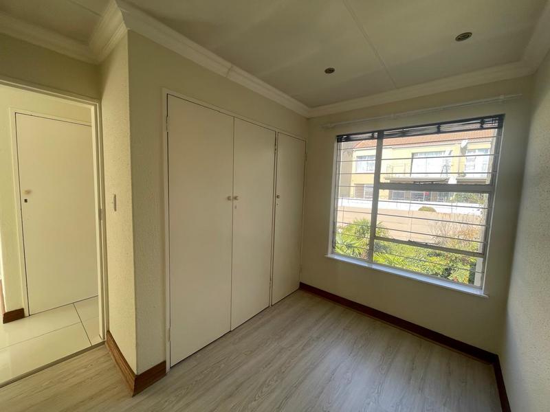 2 Bedroom Property for Sale in Bedford Gardens Gauteng