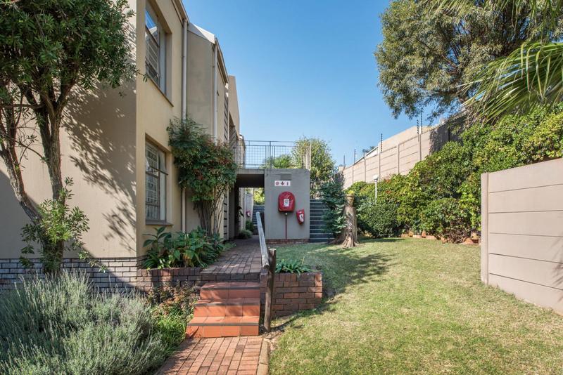 2 Bedroom Property for Sale in Bedford Gardens Gauteng