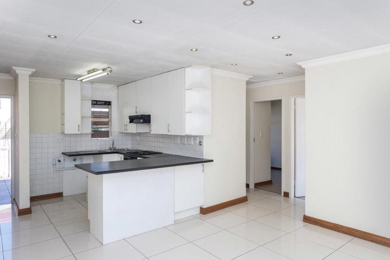 2 Bedroom Property for Sale in Bedford Gardens Gauteng