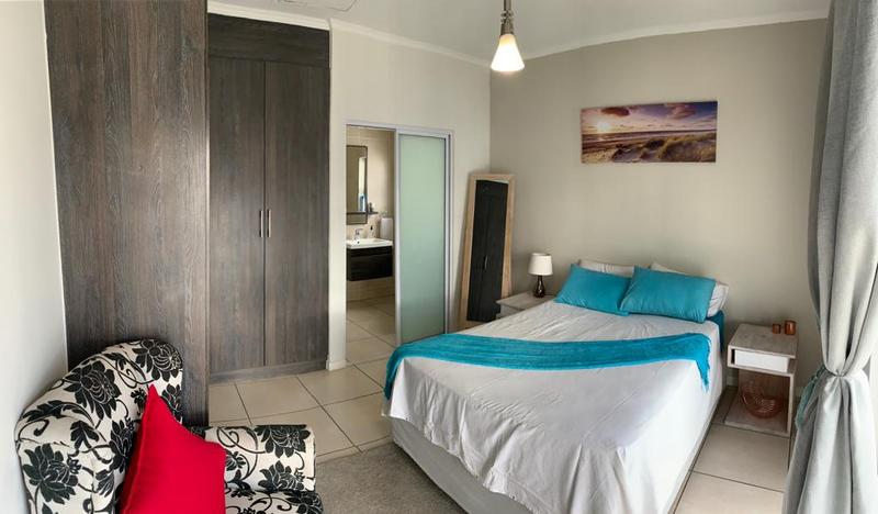 1 Bedroom Property for Sale in Greenstone Hill Gauteng