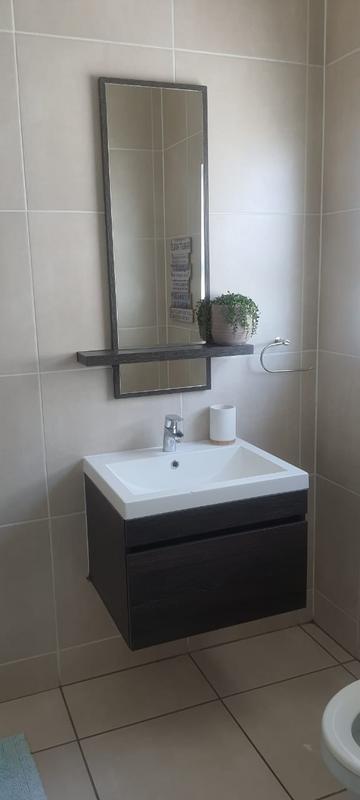 1 Bedroom Property for Sale in Greenstone Hill Gauteng