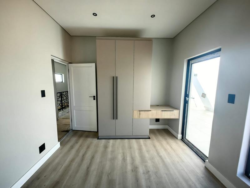 4 Bedroom Property for Sale in Fountainbrook Estate Gauteng