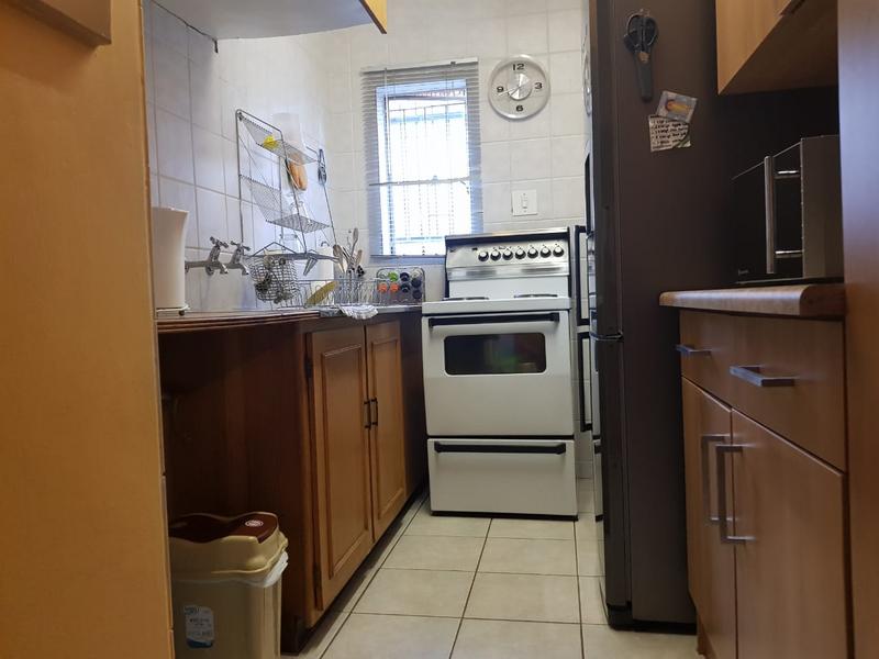 To Let 2 Bedroom Property for Rent in Clubview Gauteng