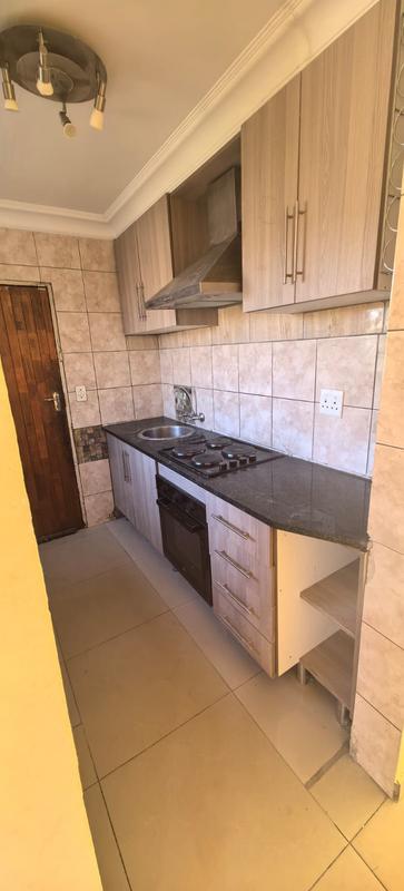 To Let 3 Bedroom Property for Rent in Olievenhoutbosch Gauteng
