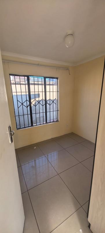 To Let 3 Bedroom Property for Rent in Olievenhoutbosch Gauteng