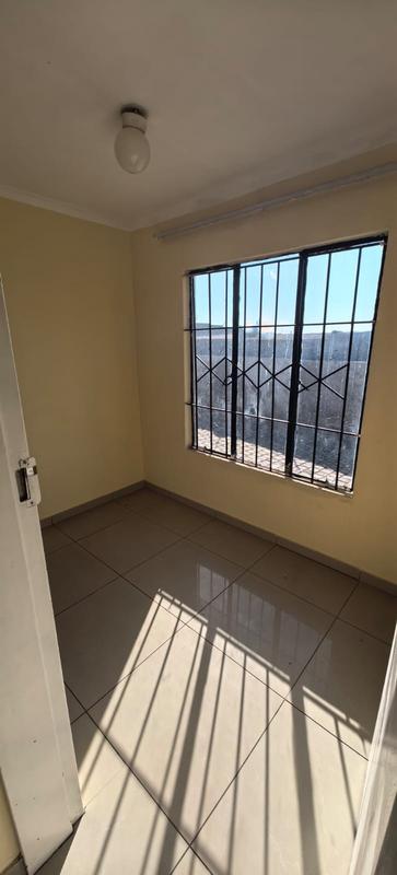 To Let 3 Bedroom Property for Rent in Olievenhoutbosch Gauteng