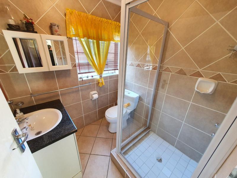 2 Bedroom Property for Sale in Sinoville Gauteng
