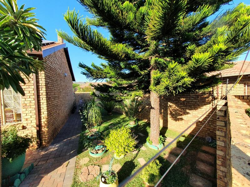 2 Bedroom Property for Sale in Sinoville Gauteng