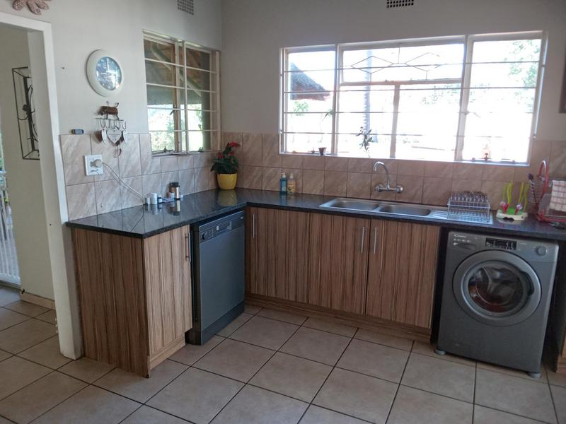 3 Bedroom Property for Sale in Croydon Gauteng