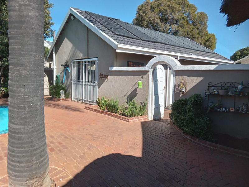 3 Bedroom Property for Sale in Croydon Gauteng