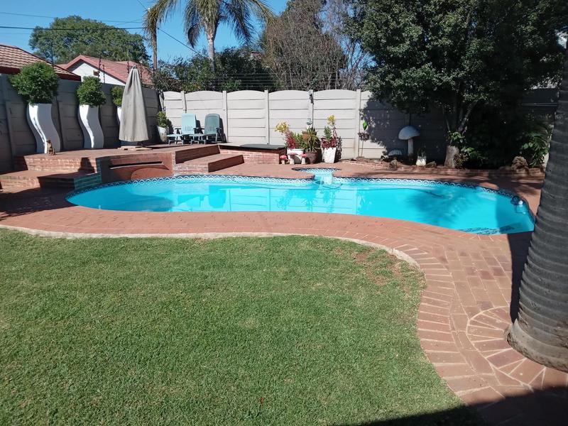 3 Bedroom Property for Sale in Croydon Gauteng