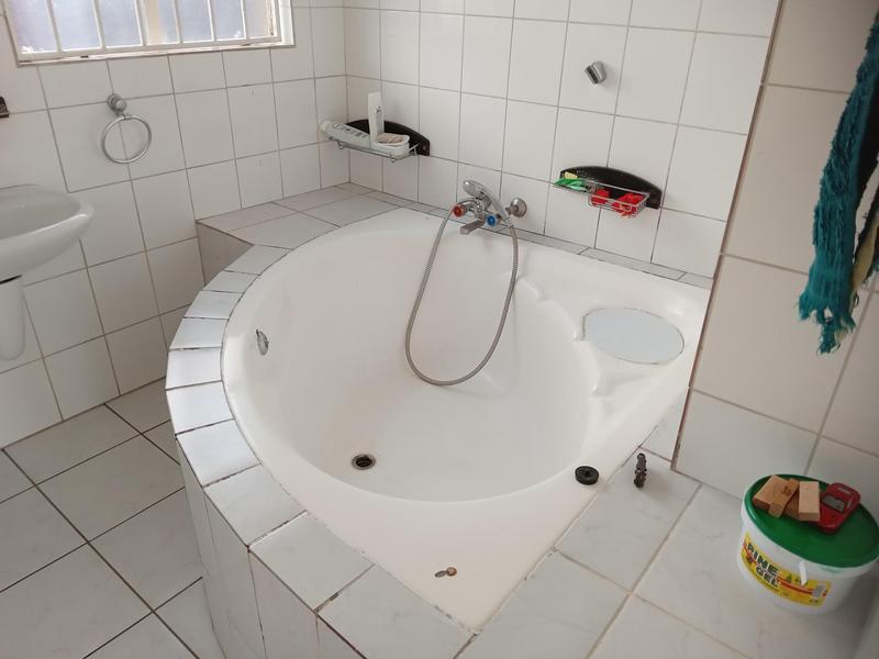 3 Bedroom Property for Sale in Croydon Gauteng