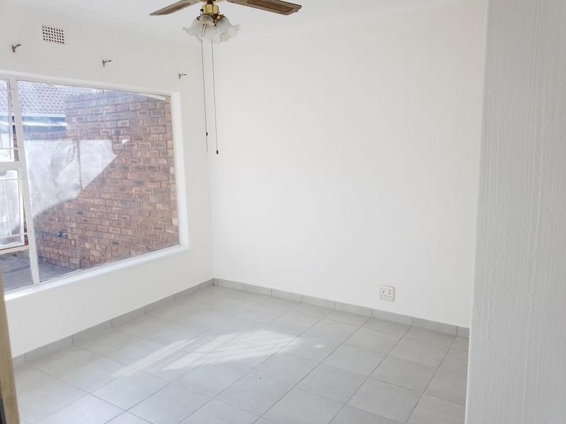 1 Bedroom Property for Sale in Witfield Gauteng