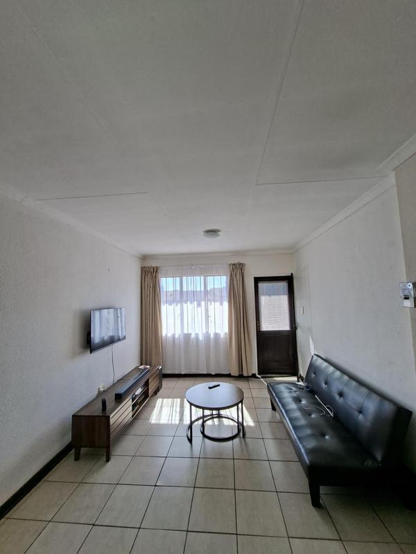 To Let 2 Bedroom Property for Rent in Ormonde Gauteng