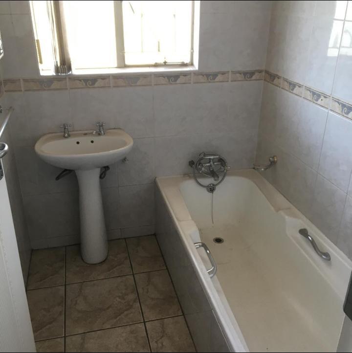 2 Bedroom Property for Sale in Berton Park Gauteng