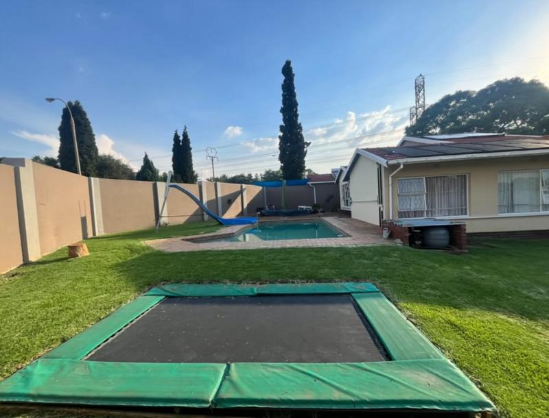 3 Bedroom Property for Sale in Croydon Gauteng