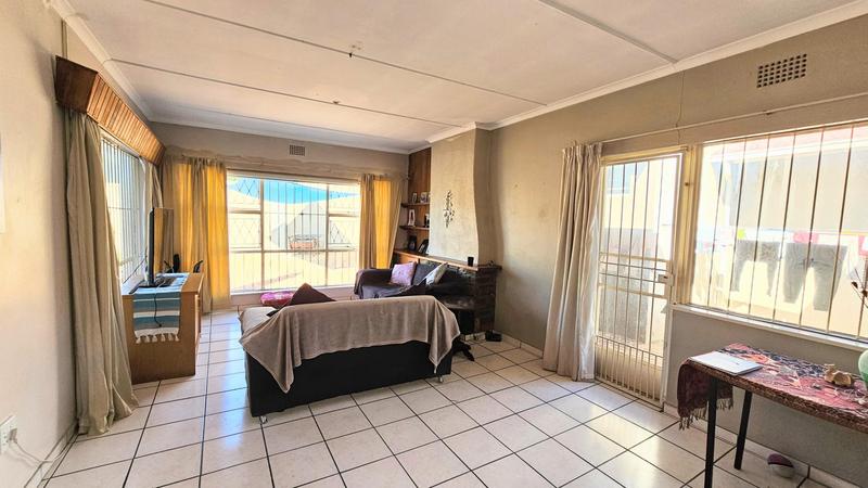 3 Bedroom Property for Sale in Croydon Gauteng