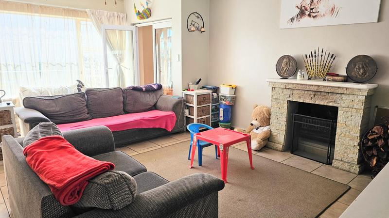 3 Bedroom Property for Sale in Croydon Gauteng