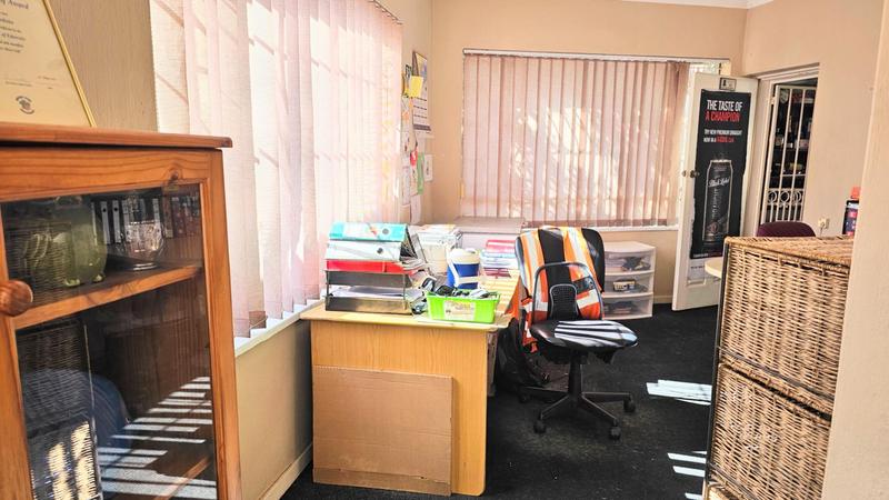3 Bedroom Property for Sale in Croydon Gauteng