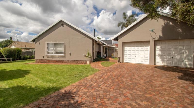 3 Bedroom Property for Sale in Croydon Gauteng