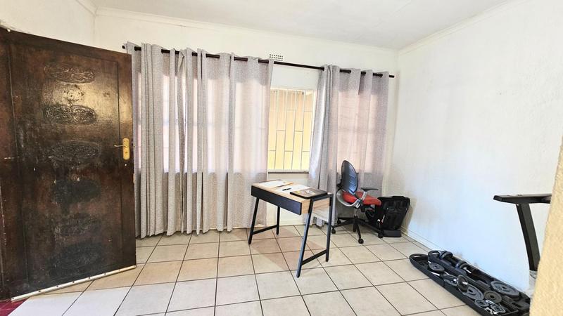 3 Bedroom Property for Sale in Croydon Gauteng