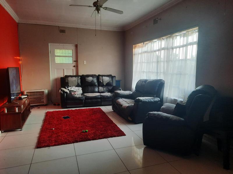 3 Bedroom Property for Sale in Duncanville Gauteng