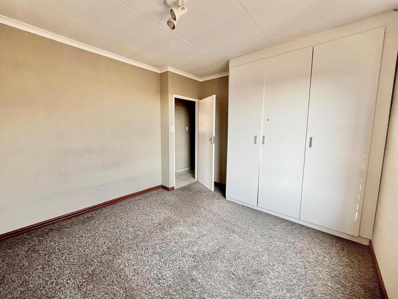 To Let 3 Bedroom Property for Rent in Wilgeheuwel Gauteng